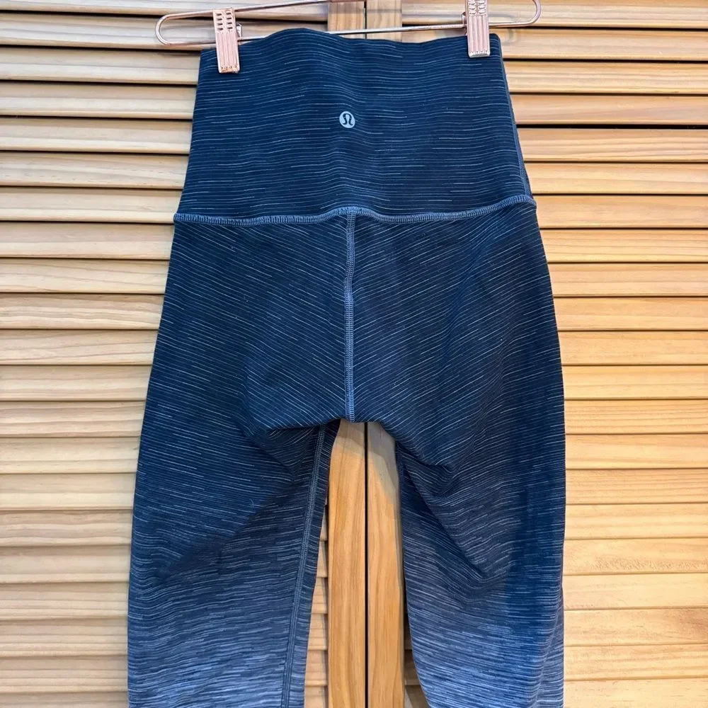 Lululemon Black and Gray ombré Leggings size 4